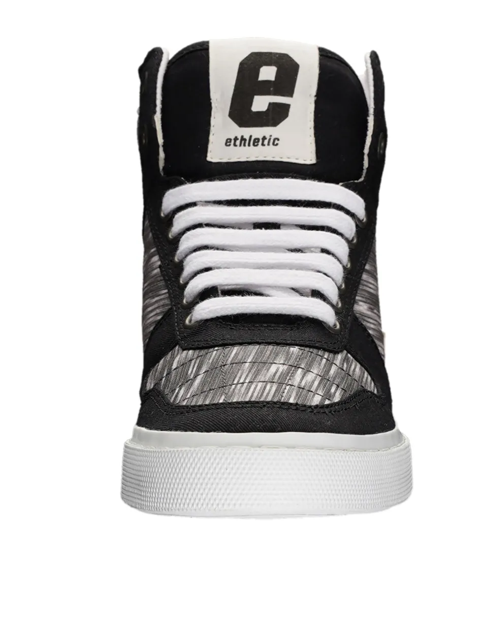 Unisex Canvas Sneaker