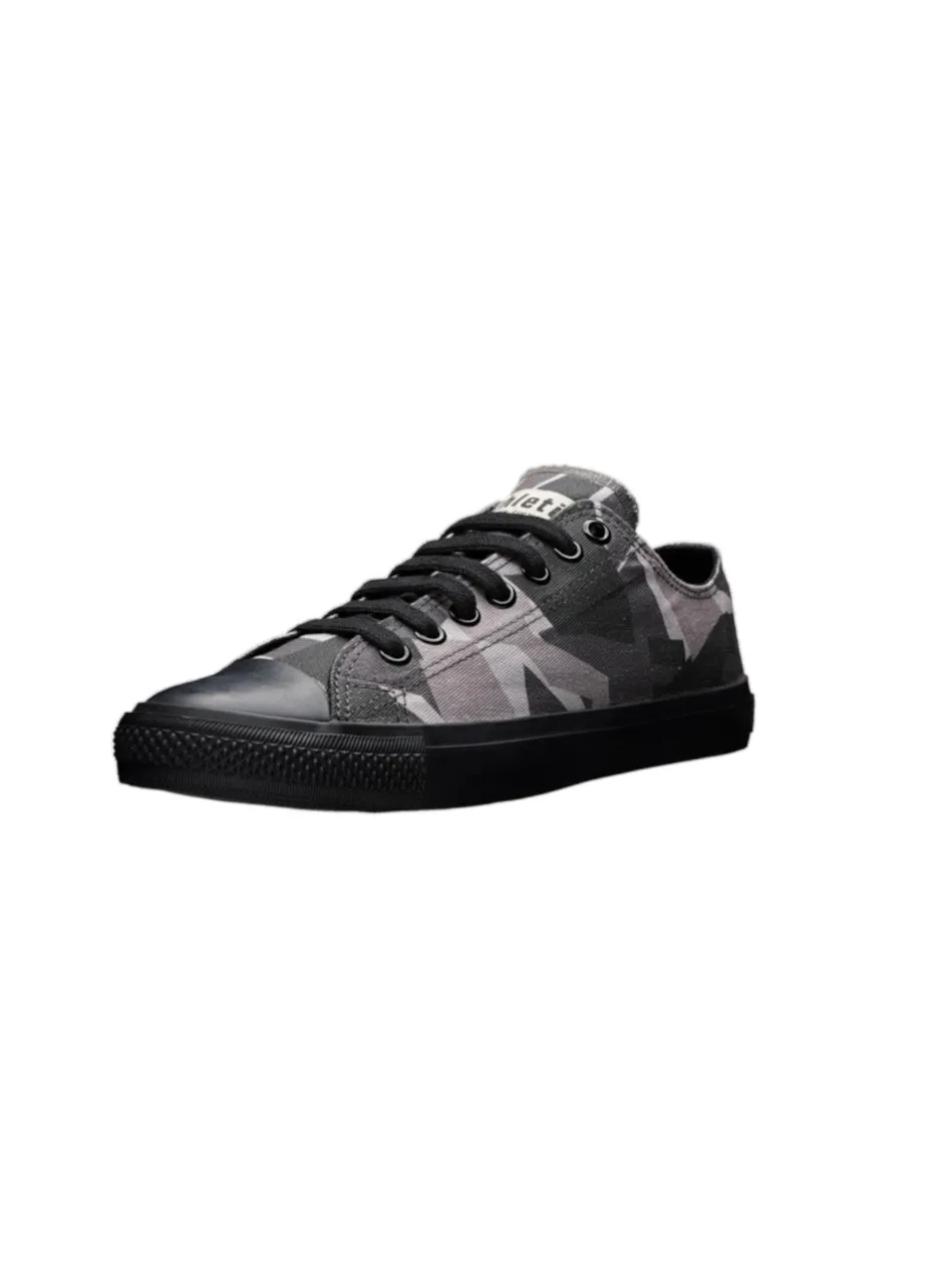 Unisex Canvas Sneaker