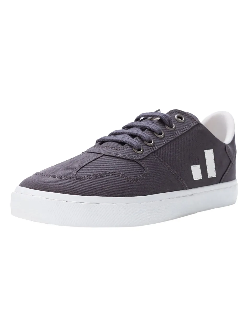 Unisex Sneaker